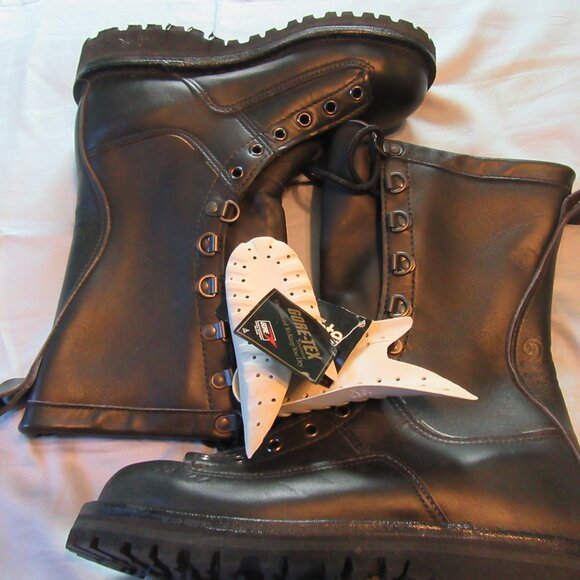 Mens Danner Fort Lewis Gore Tex Waterproof  Insulated Work Boots Sz 5.5 Black - Picture 7 of 9